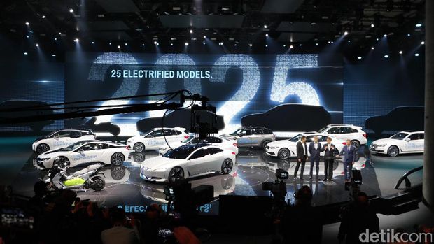 Tahun 2025 bakal lebih banyak lagi mobil listrik BMW