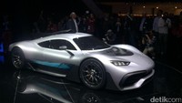 Harga Mercedes-AMG Project One mencapai 2.275.000 EURO, belum termasuk tax. Foto: AN Uyung Pramudiarja