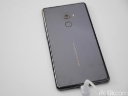 Lebih Dekat dengan Mi Mix 2, Si Ponsel Layar Penuh