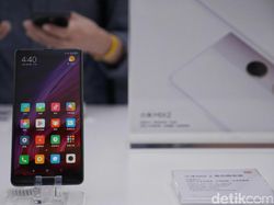 Lebih Dekat dengan Mi Mix 2, Si Ponsel Layar Penuh