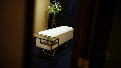 Foto: Mengintip Hotel Jenazah di Jepang