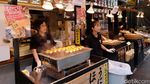 Lelang Ikan hingga Jajan Sushi, Begini Suasana Seru di Pasar Ikan Tsukiji