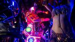 Foto: Dilayani Cewek Seksi dan Robot di Jepang