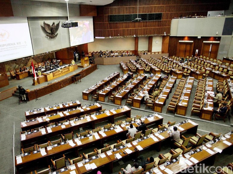 357 Anggota DPR Absen di Paripurna Pansus Angket KPK 357 Anggota DPR Absen di Paripurna Pansus Angket KPK