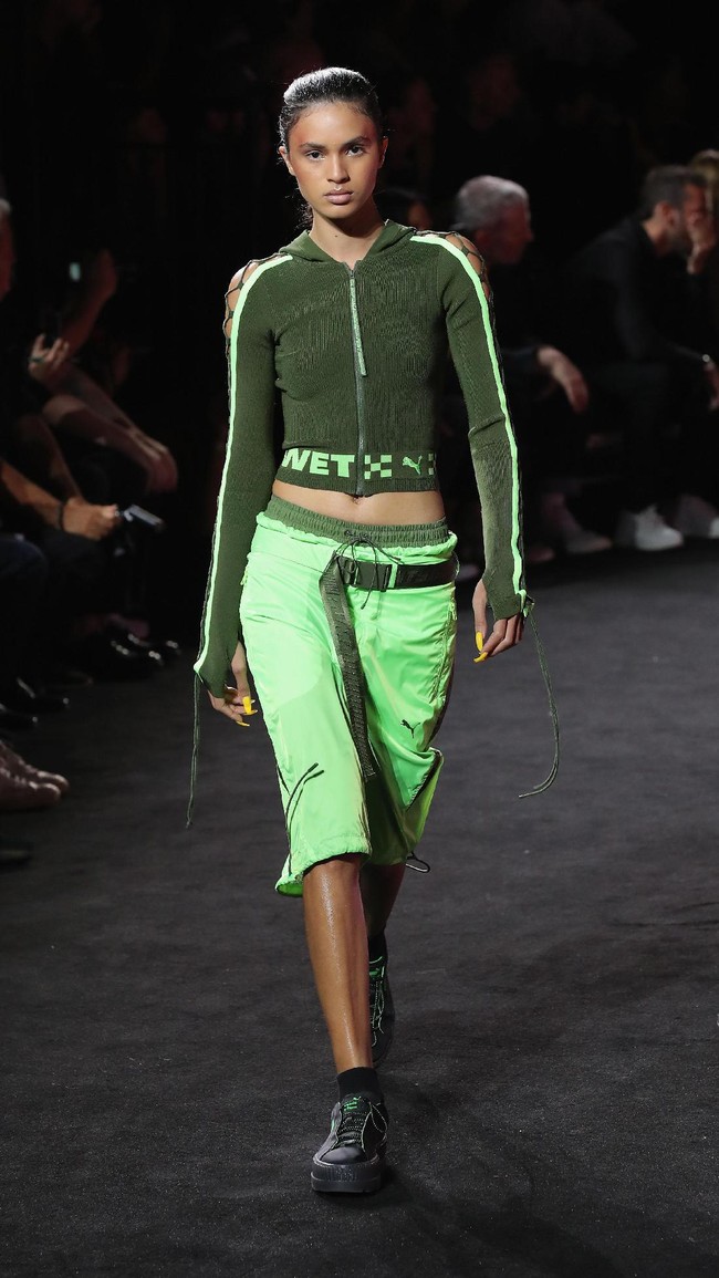 FENTY PUMA by Rihanna Spring/Summer 2018 Collection at Park Avenue Armory on September 10, 2017 in New York City.  (Photo by Brian Ach/Getty Images for FENTY PUMA By Rihanna)