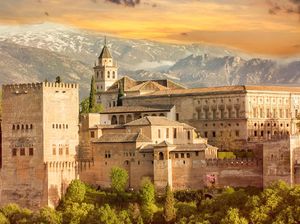 10 Fakta Alhambra, Jejak Kerajaan Muslim di Spanyol