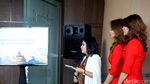 Foto: Pramugari AirAsia dan Wonderful Indonesia