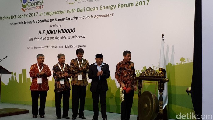 Jonan: Dalam 10 Bulan Sudah Ada 700 MW Energi Terbarukan