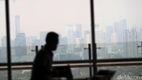 Jajaran gedung bertingkat di Jakarta, Selasa (12/09/2017).