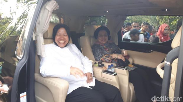 Wali Kota Risma semobil dengan Megawati