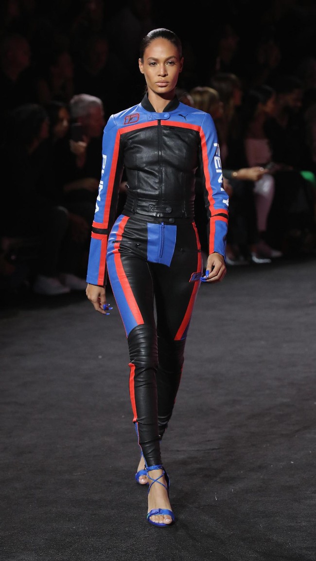 FENTY PUMA by Rihanna Spring/Summer 2018 Collection at Park Avenue Armory on September 10, 2017 in New York City.  (Photo by Brian Ach/Getty Images for FENTY PUMA By Rihanna)