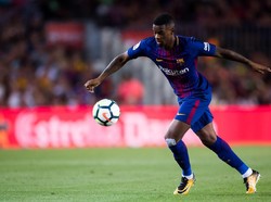 Nelson Semedo kurang mendapatkan menit bermain. Marca menyebut ada beberapa klub yang berminat dengan tawaran sekitar 35 juta euro. (Foto: Alex Caparros/Getty Images)