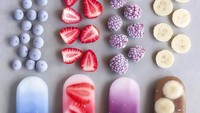 Nah kalau yang ini ice pop yang bisa dinikmati vegan. Paduan pisang, blueberry hingga strawberry tersaji cantik ditangan remaja ini. Foto: Instagram naturally.jo