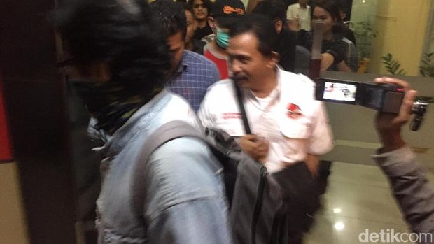 Bupati Batubara yang Kena OTT KPK Diterbangkan ke Jakarta