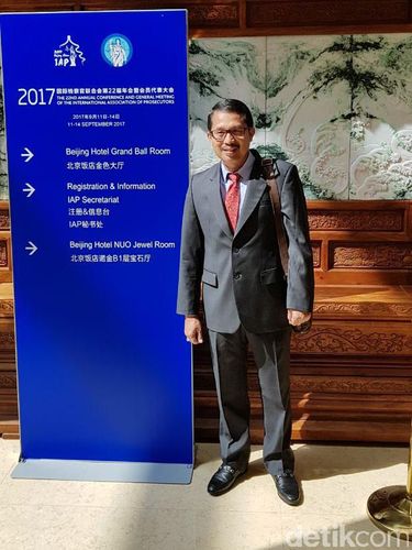 Kajari Surabaya Didik Farkhan/