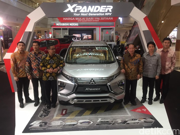 Mitsubishi Kenalkan Xpander di Kota Medan