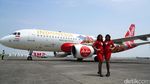 Foto: Pramugari AirAsia dan Wonderful Indonesia