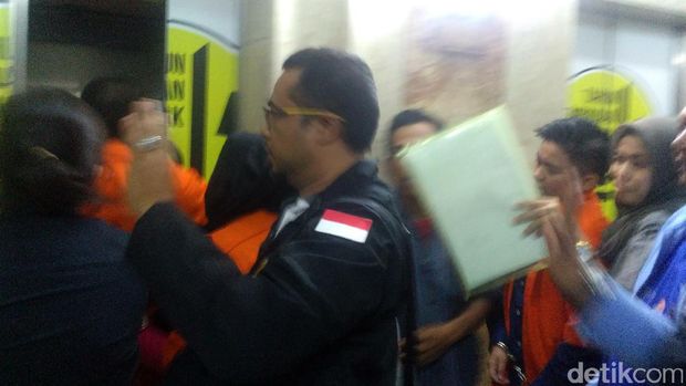  Bos First Travel Andika Surachman dan istrinya, Anniesa Hasibuan, menjalani pemeriksaan di Bareskrim Polri, Rabu (13/9/2017)