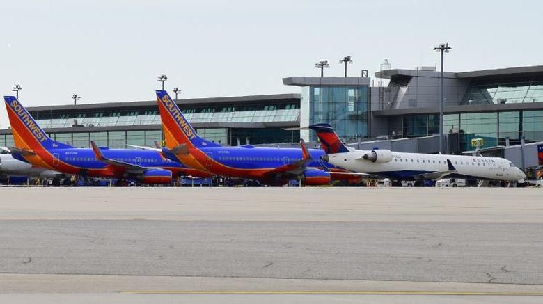Bandara di Oklahoma City yang bersebelahan dengan penjara (Will Rogers World Airport/Facebook) Bandara di Oklahoma City yang bersebelahan dengan penjara (Will Rogers World Airport/Facebook)