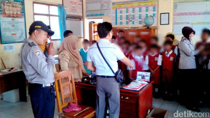 Pelajar SD di Singosari Kepergok Isap Vape, Polisi Turun Tangan