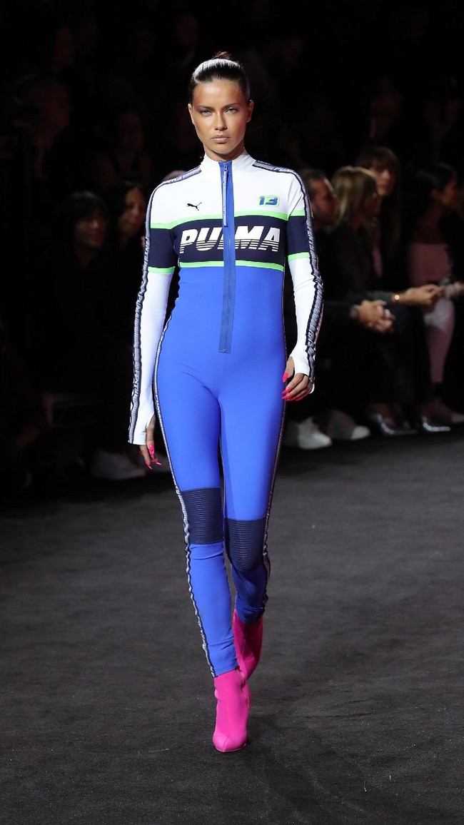 FENTY PUMA by Rihanna Spring/Summer 2018 Collection at Park Avenue Armory on September 10, 2017 in New York City.  (Photo by Brian Ach/Getty Images for FENTY PUMA By Rihanna)