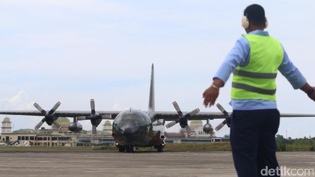 Menginap di Aceh, Pesawat Bantuan Rohingya ke Bangladesh Kamis Pagi