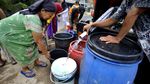 Potret Sulitnya Cari Air Akibat Kekeringan: Dari Bekasi Hingga NTT