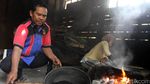 Melihat Pengolahan Kopi dan Pembuatan Roti Mitra Binaan Semen Indonesia