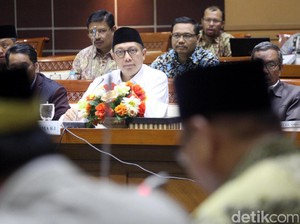 Polemik First Travel, PAN Minta Jokowi Ganti Menteri Agama