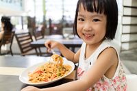 Pengunjung Bawa Anak hingga Berbadan Gemuk Dilarang Masuk Resto Ini