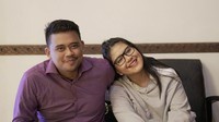 Kahiyang dan Bobby rencananya akan melangsungkan pernikahan pada 8 November mendatang. Keduanya menggelar akad dan resepsi di Graha Saba Buana, Solo.   