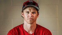 Brock Holt adalah pemain baseball untuk tim Red Sox. Dalam beberapa pertandingan vertigonya sering kambuh sampai akhirnya ia dimasukkan ke dalam daftar atlet dengan disabilitas. (Foto: Instagram/brock_holt)