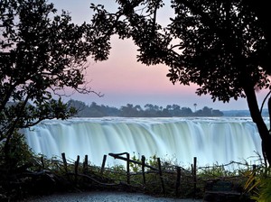 6 Bulan Tutup Perbatasan, Zimbabwe Segera Sambut Turis Internasional