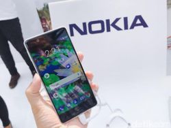 Menggenggam Trio Android Nokia Anyar di Jakarta