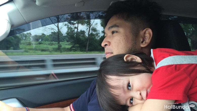 Curhat Ayah yang Cemburu Sama Kedekatan sang Anak dan Bundanya/ Foto: HaiBunda Curhat Ayah yang Cemburu Sama Kedekatan sang Anak dan Bundanya/ Foto: HaiBunda
