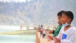 Tempat Foto-foto Baru di Kawah Putih