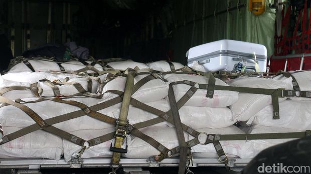 2 Pesawat Bantuan Untuk Rohingya Terbang ke Bangladesh