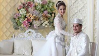 Tsamara memang pernah menikah. Dia tak membantah foto-foto pernikahan yang diedarkan di medsos. Namun memang pernikahan itu sudah berakhir.