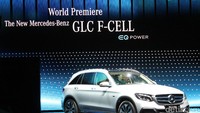 Pada pameran Frankfurt Motor Show, Mercy memamerkan deretan mobil-mobil ramah lingkungan salah satunya adalah GLC F-Cell. Foto: AN Uyung Pramudiarja