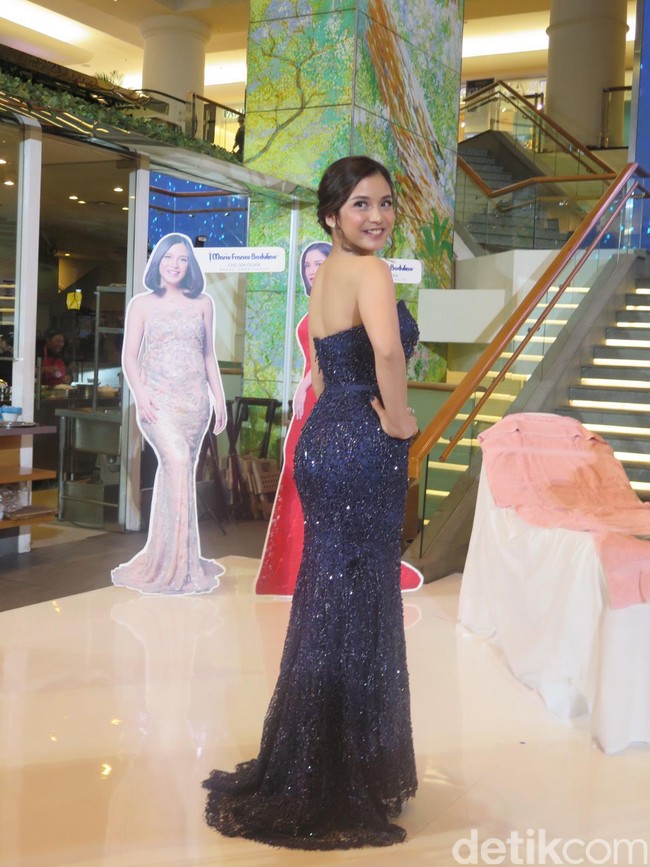 Ketika dalam proses pelangsingan, Chelsea banyak makan sayur dan daging. Tapi sebagai orang Indonesia, ia mengaku tetap mengonsumsi nasi dan mie. Foto: Rahmi Anjani/Wolipop