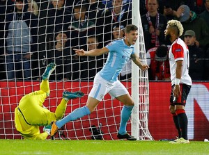 City Libas Feyenoord 4-0