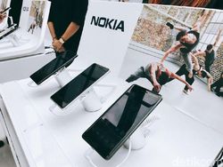 Menggenggam Trio Android Nokia Anyar di Jakarta