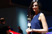 Senyum Manis Gadis-gadis Frankfurt