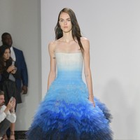 Model walks the runway for Oscar De La Renta fashion show during New York Fashion Week on September 11, 2017 in New York City.  (Photo by Slaven Vlasic/Getty Images)