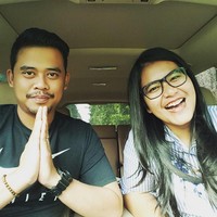 Kahiyang Ayu dan Bobby Nasution kemudian bertunangan pada Juni 2017, setelah keluarga dari kedua belah pihak bertemu di sebuah restoran di kawasan Ancol, Jakarta Utara. Foto: Instagram