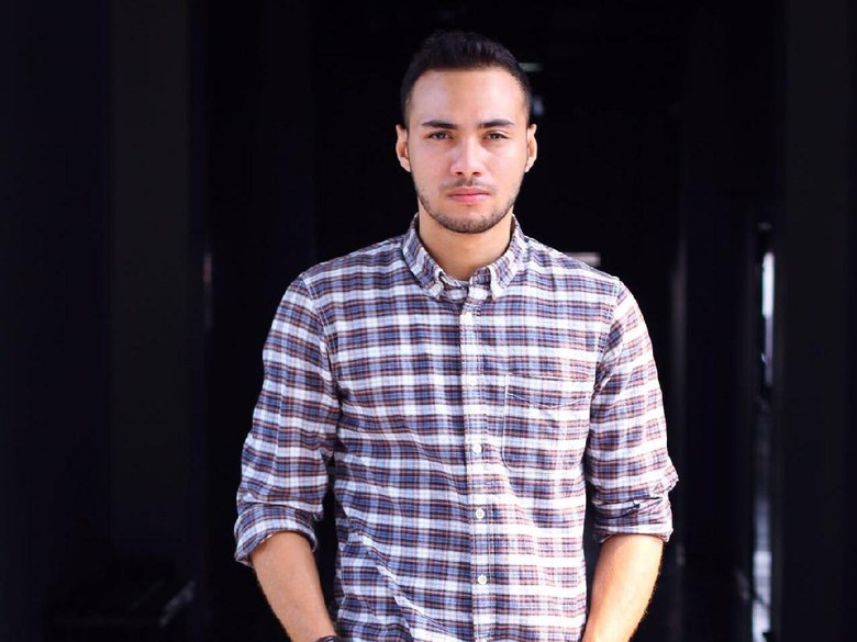 Refal Hady Ngaku Minder Akting Bareng Raline Shah Refal Hady Ngaku Minder Akting Bareng Raline Shah