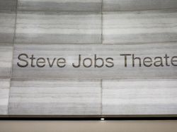 Menjelajah Megahnya Markas Luar Angkasa Apple