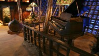 Museum ini bernama  House on The Rock. Museum ini digagas oleh Alex Jordan pada tahun 1960. Museum ini berada di wilayah Spring Green, Wisconsin, Amerika (The House on the Rock Attraction/Facebook)