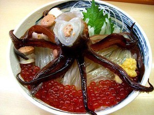 Dancing Squid, Potongan Cumi yang Menari Saat Disiram Kecap Asin