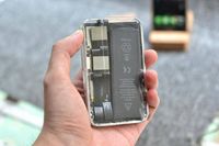 Keren, Pria Ini Bikin Sendiri iPhone X Mini 